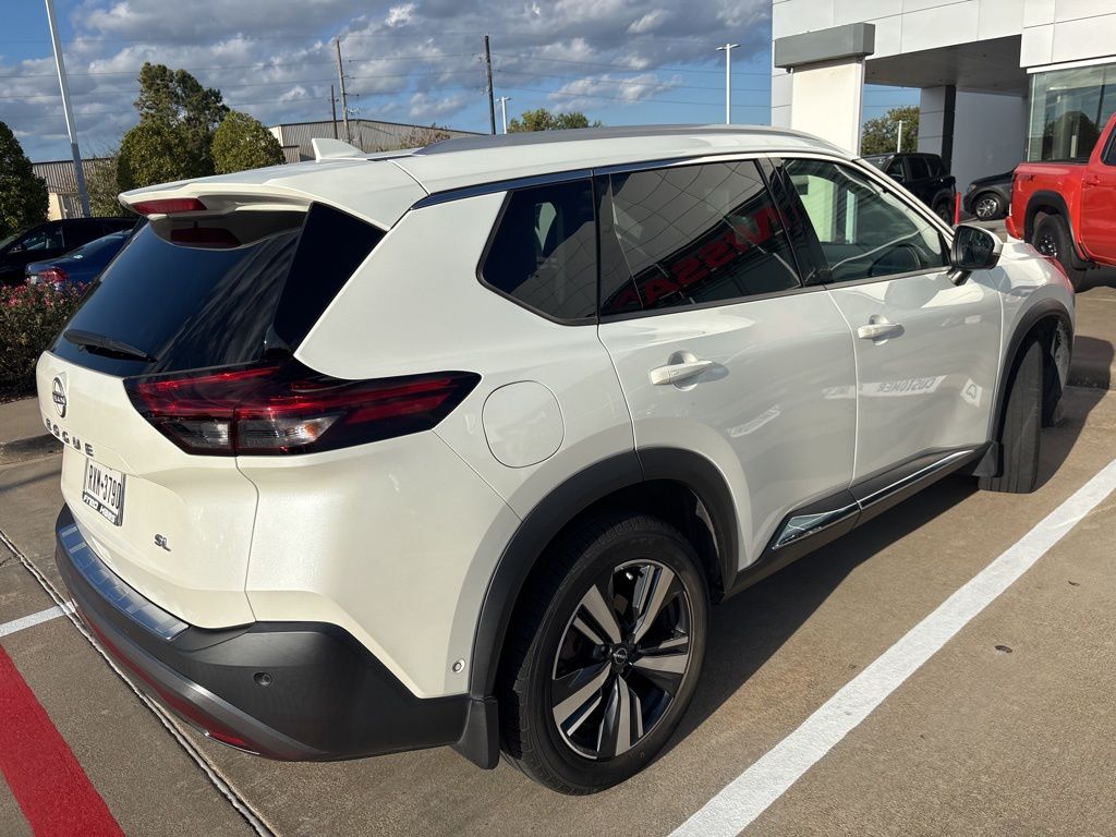 2022 Nissan Rogue SL
