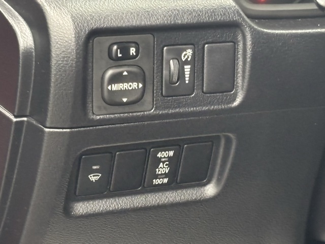 2019 Toyota 4Runner SR5 photo 15