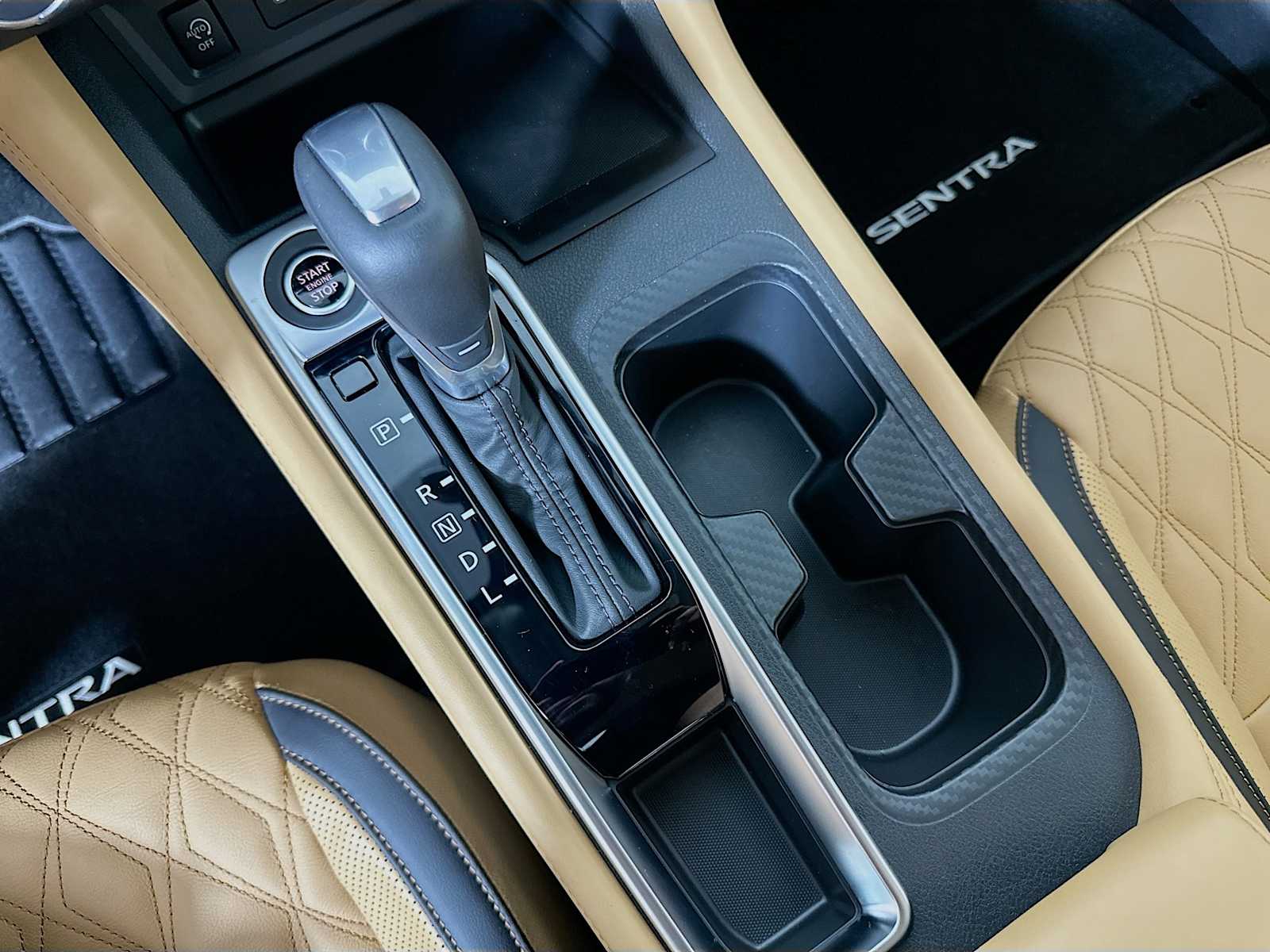 2024 Nissan Sentra SV photo 13