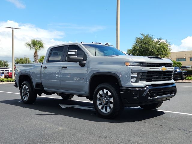 2024 Chevrolet Silverado 2500HD Custom photo 8