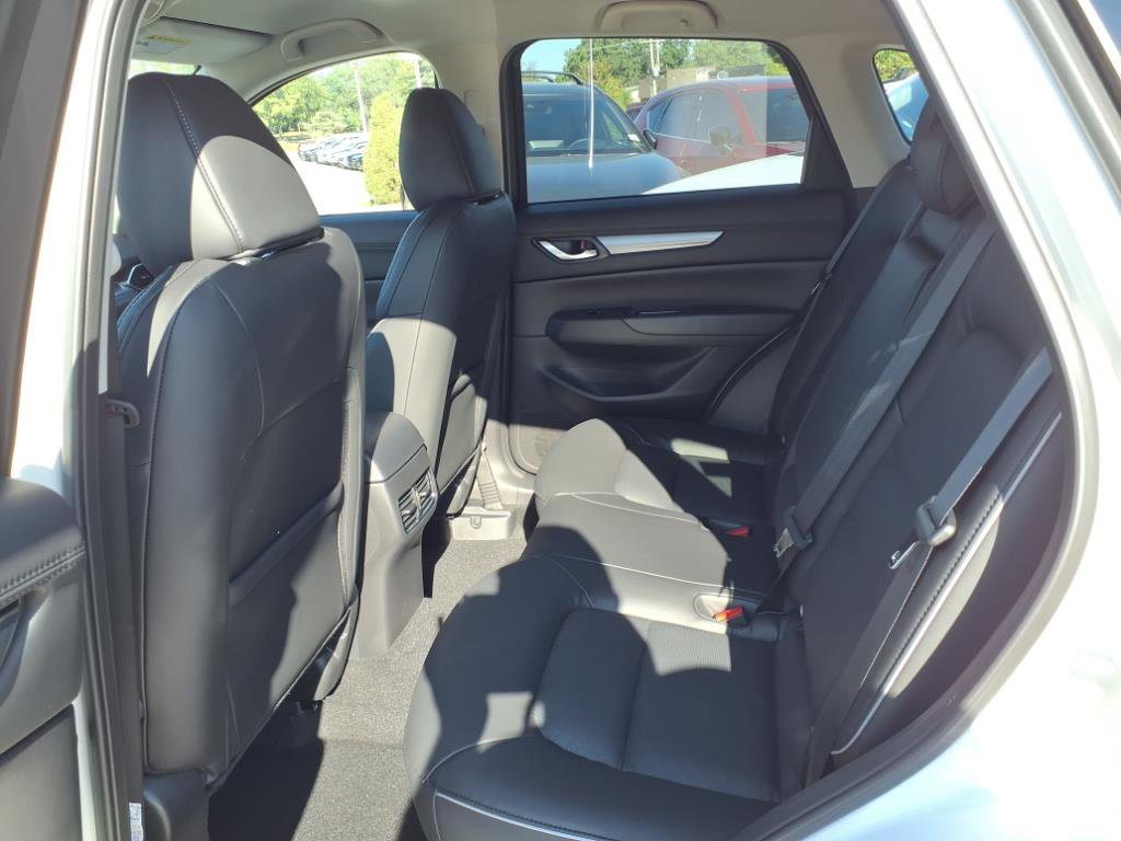 2025 Mazda CX-5 2.5 Select photo 17