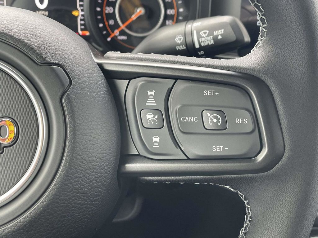 2025 Jeep Gladiator Rubicon photo 28