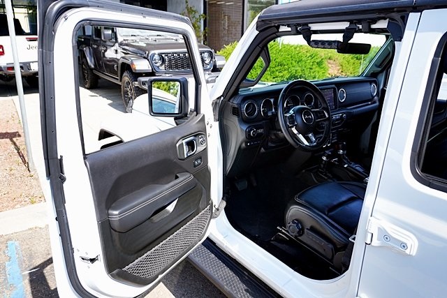 2022 Jeep Wrangler Unlimited Sahara 4xe photo 31