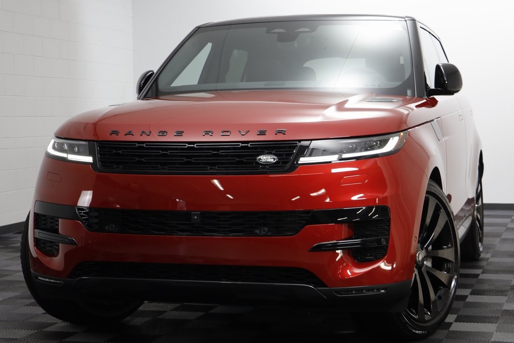 2025 Land Rover Range Rover Sport SE photo 2
