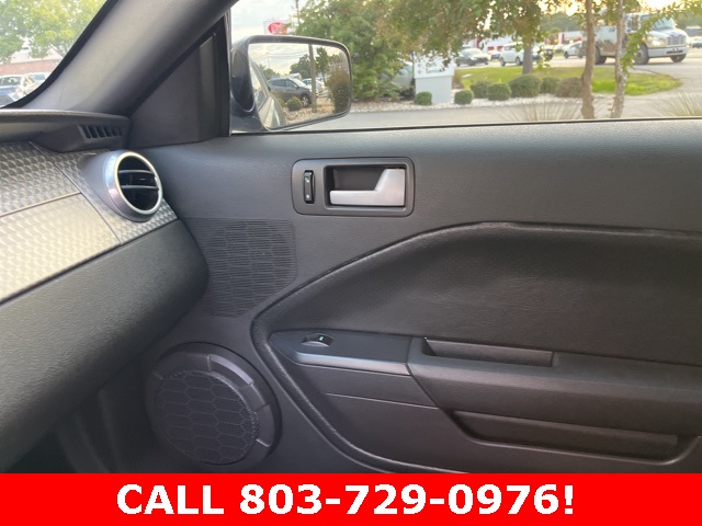 2008 Ford Mustang GT Premium photo 20
