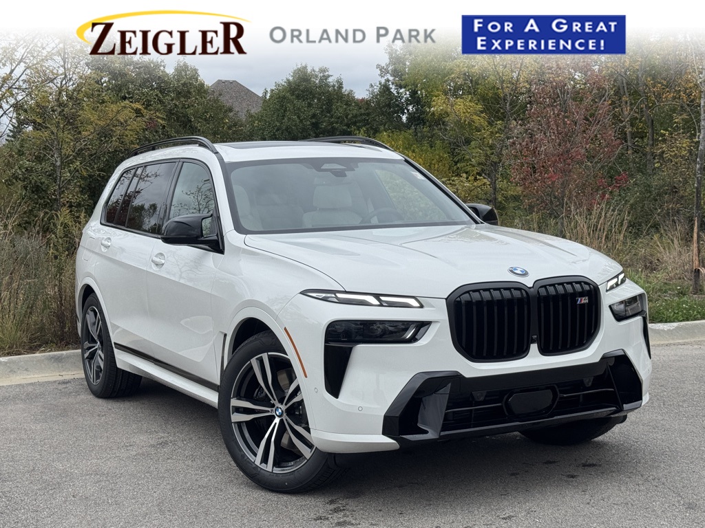 2026 BMW X7 M60i's photo