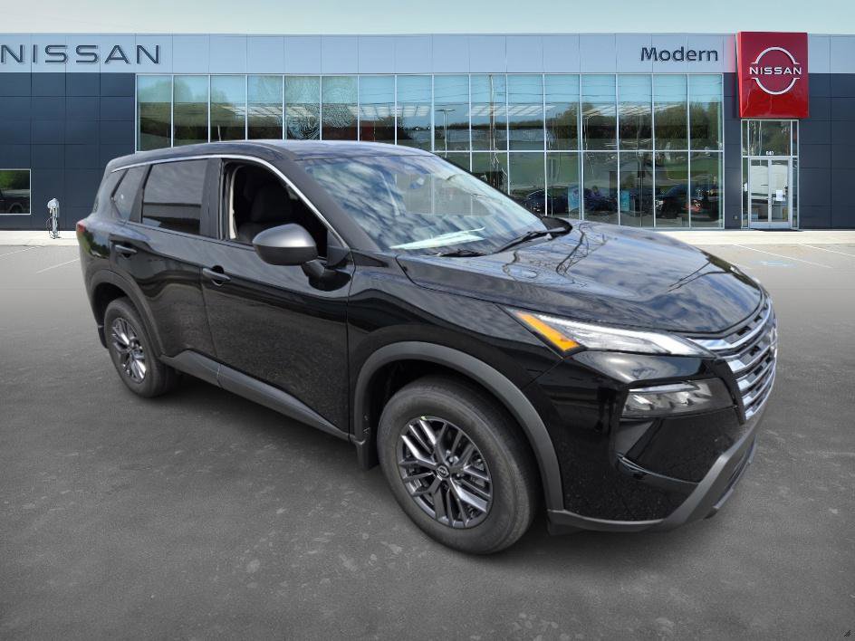 2026 Nissan Rogue S photo 2