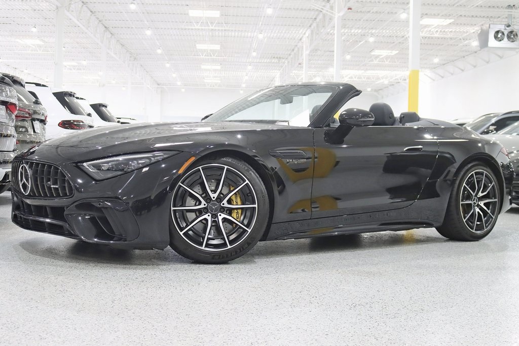 2022 Mercedes Benz SL AMG 63 photo 2