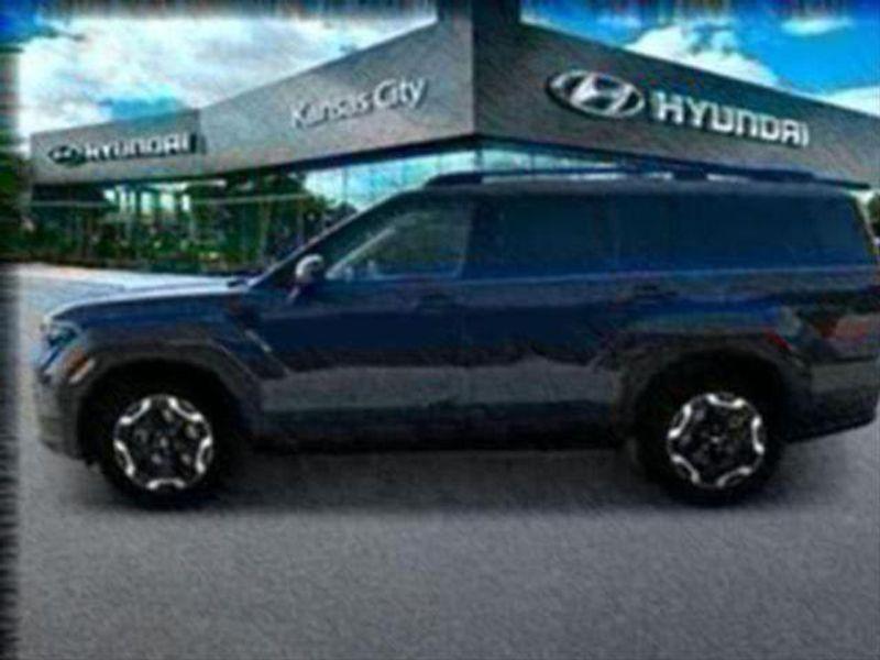 2025 Hyundai Santa Fe SEL photo 3