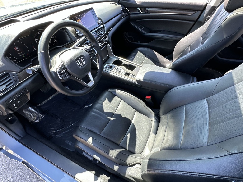 2022 Honda Accord Touring 2.0T photo 22