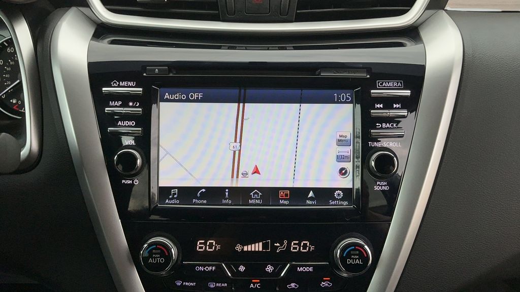 2017 Nissan Murano SL photo 23