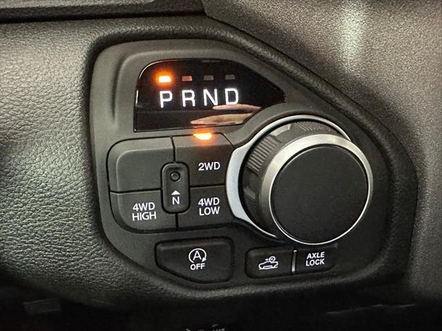 2025 Ram 1500 Warlock photo 12