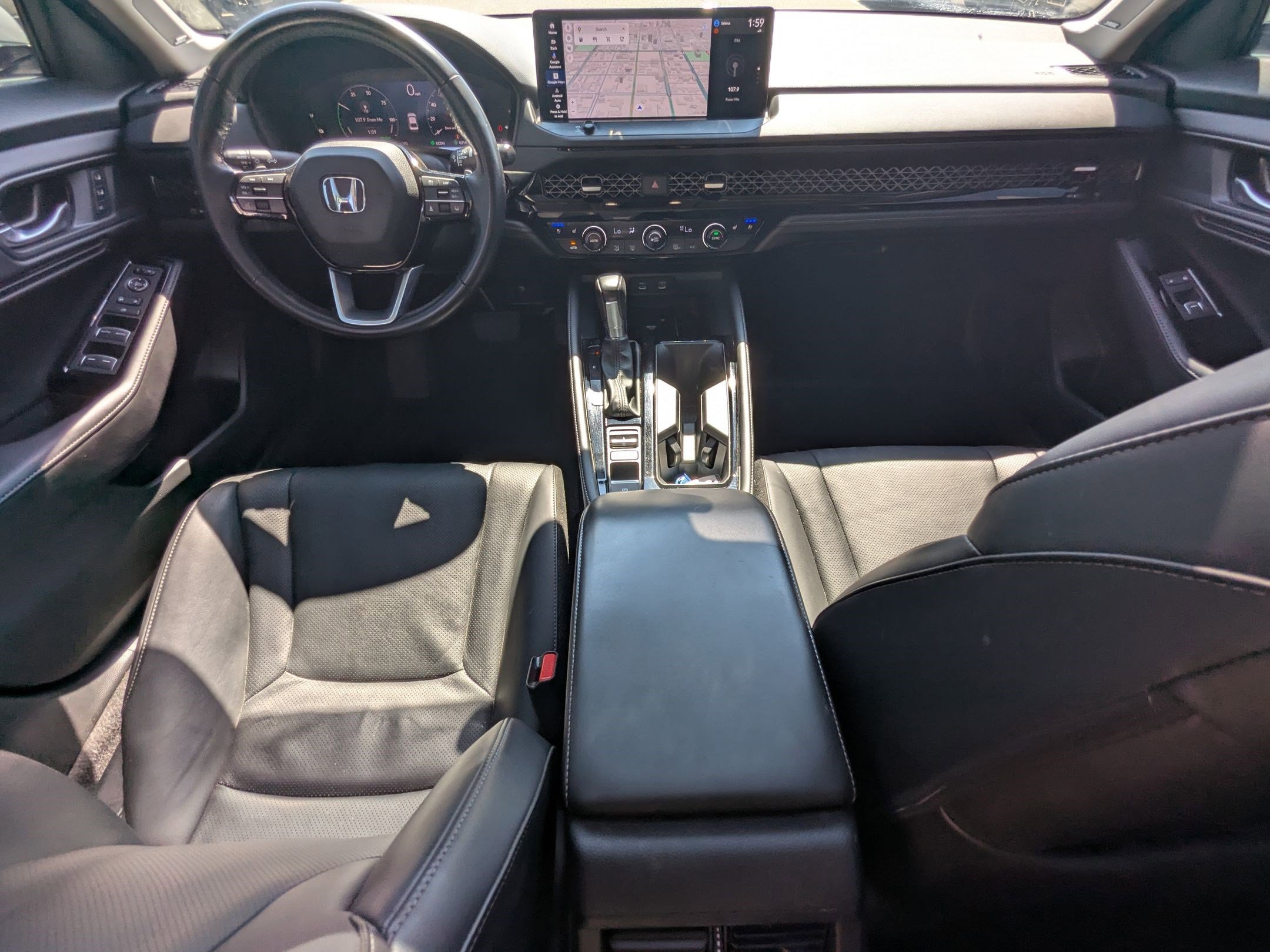 2024 Honda Accord Hybrid Touring photo 24