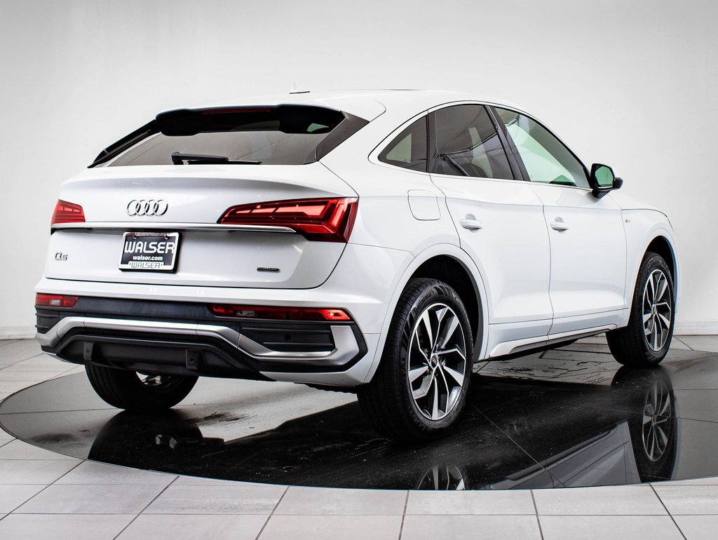 2022 Audi Q5 45 S line Premium photo 10