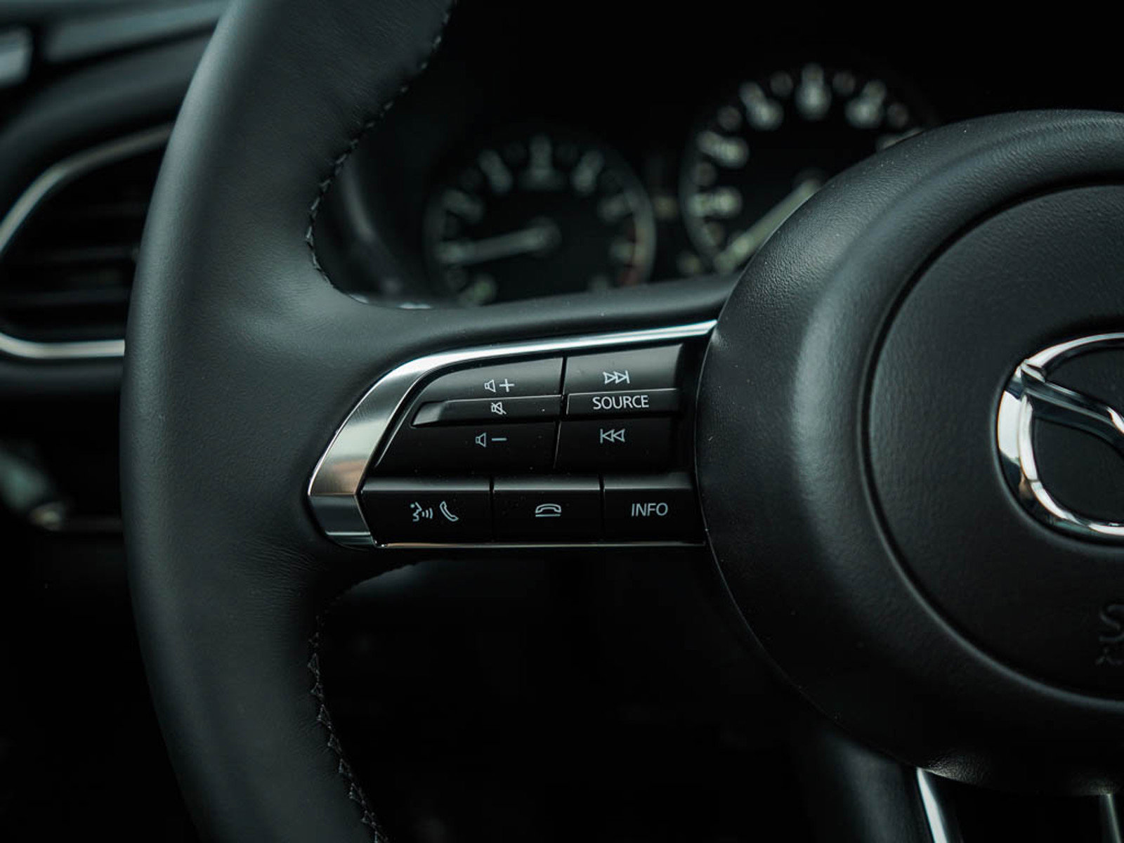2025 Mazda CX-30 2.5 S Preferred photo 19