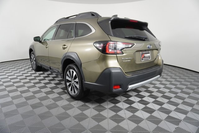 2023 Subaru Outback Limited XT photo 2
