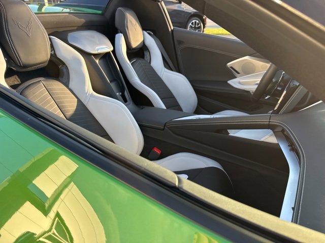 2026 Chevrolet Corvette Stingray 2LT photo 20