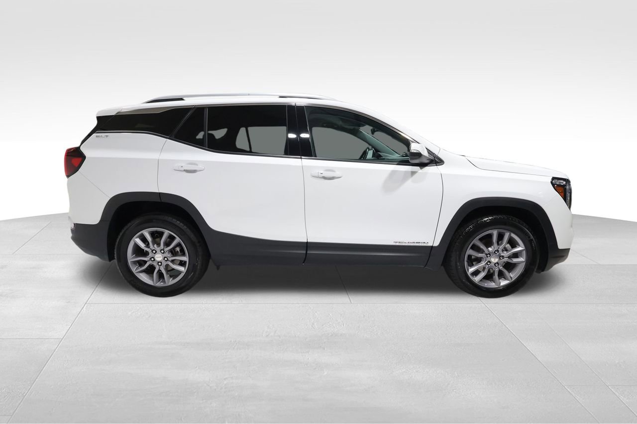 2024 Gmc Terrain SLT photo 5