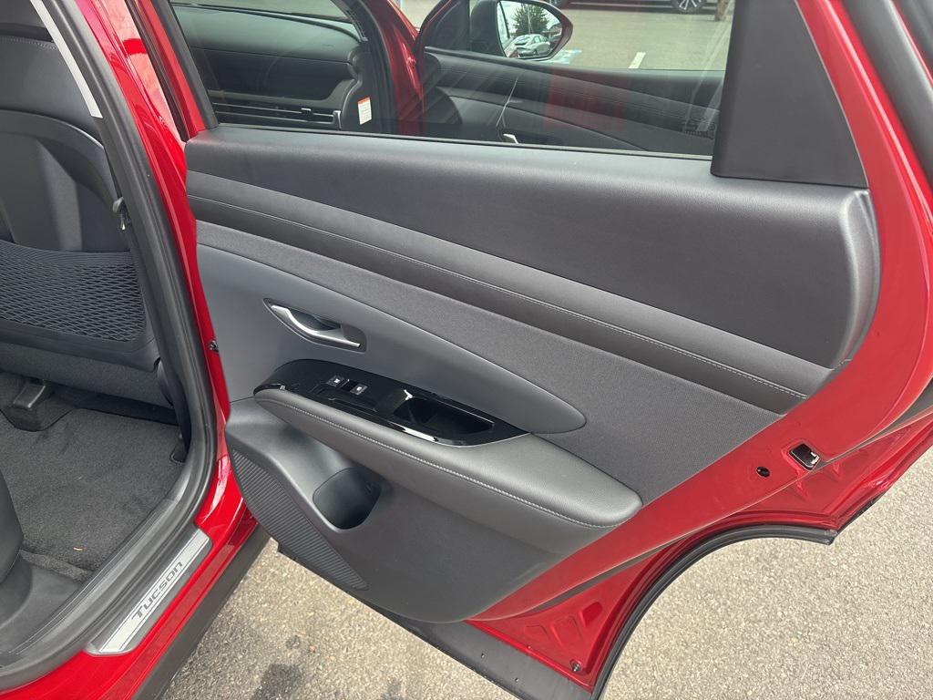 2025 Hyundai Tucson Hybrid Limited photo 15