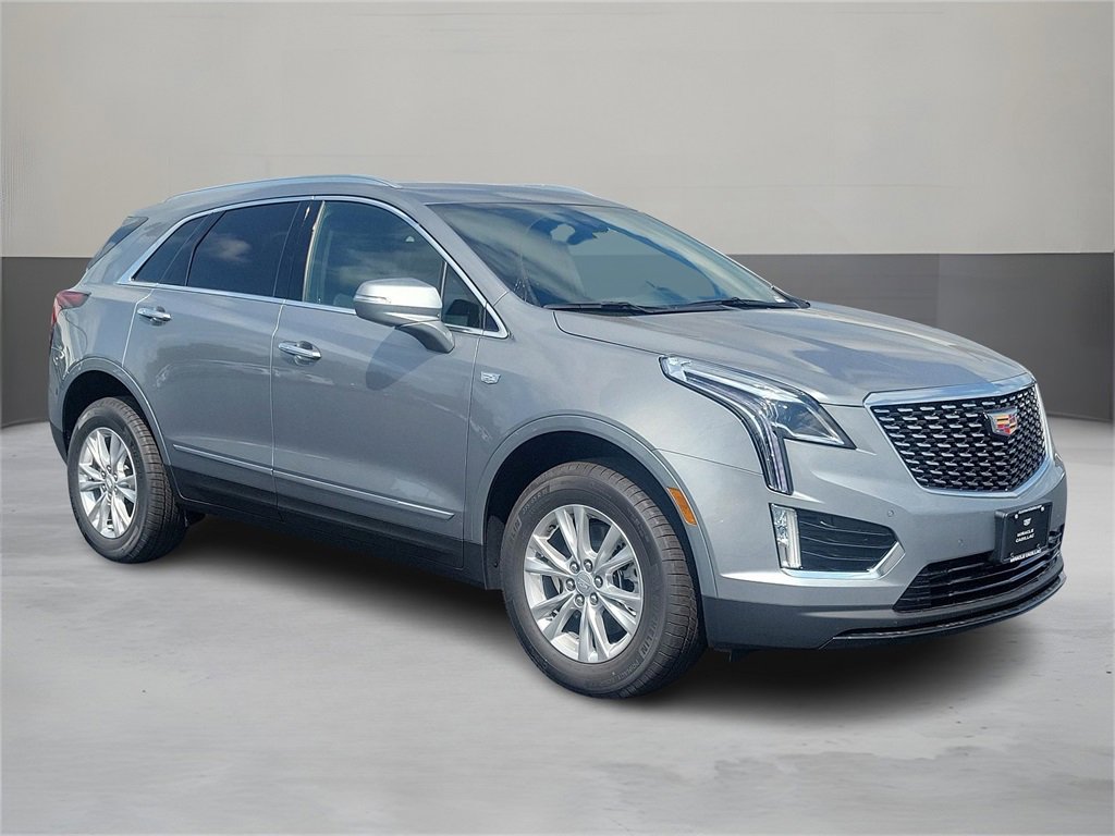 2025 Cadillac XT5 Luxury photo 2