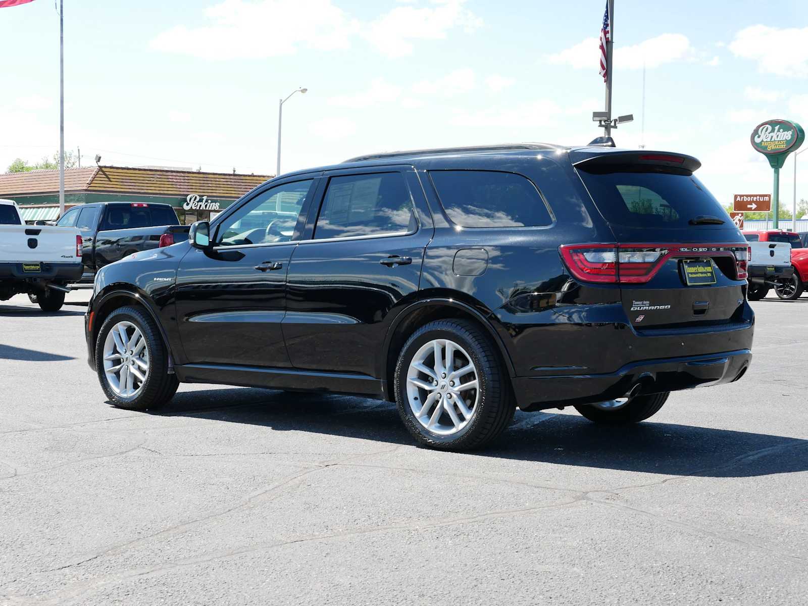 2023 Dodge Durango R/T Premium photo 5