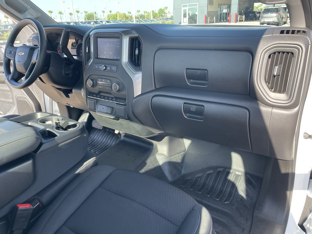 2024 Chevrolet Silverado 1500 photo 14