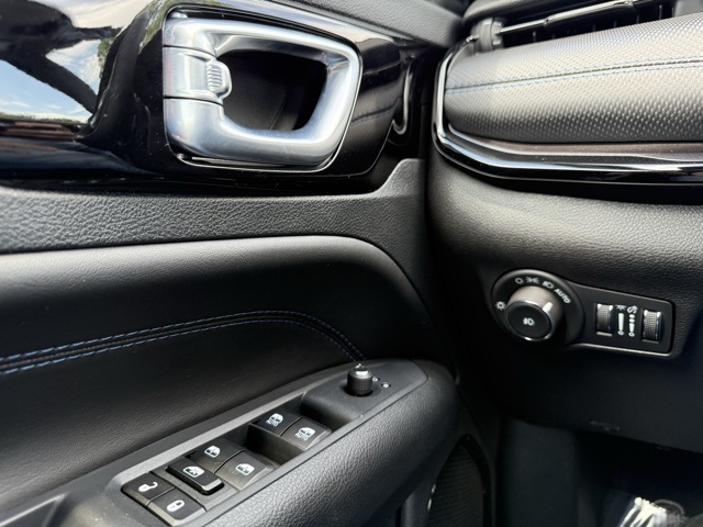 2025 Jeep Compass Latitude photo 22
