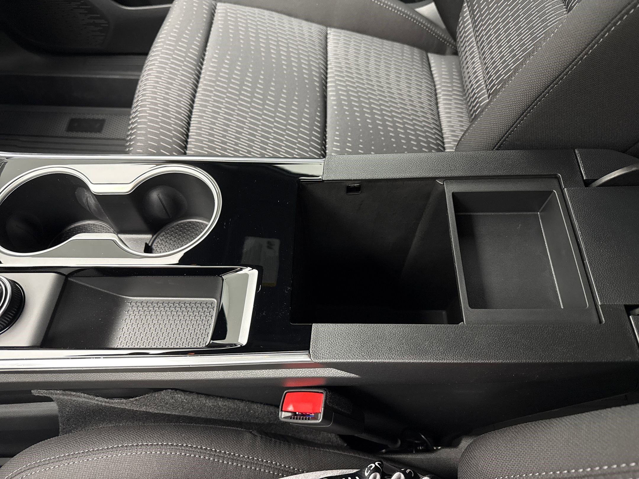 2026 Chevrolet Equinox LT photo 36