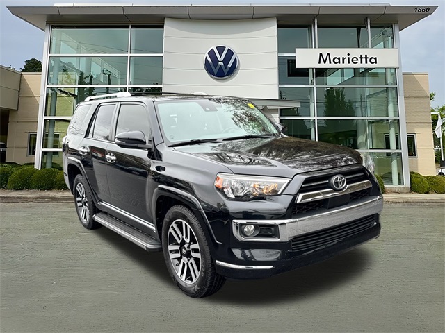 2020 Toyota 4Runner Limited's photo