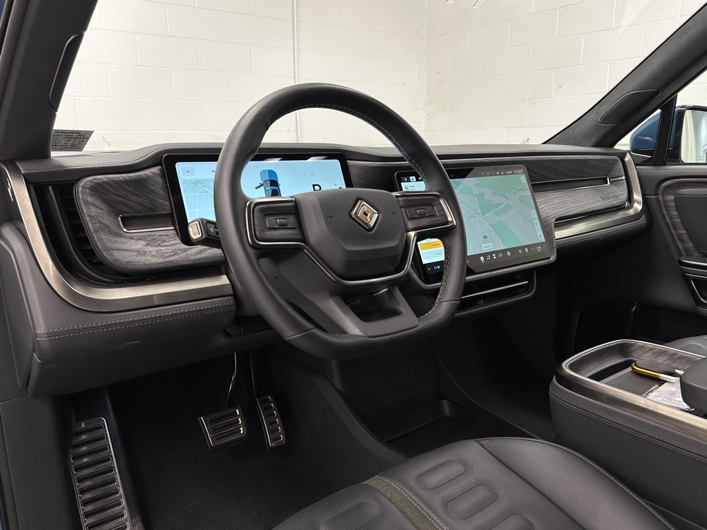 2022 Rivian R1T Launch Edition photo 8