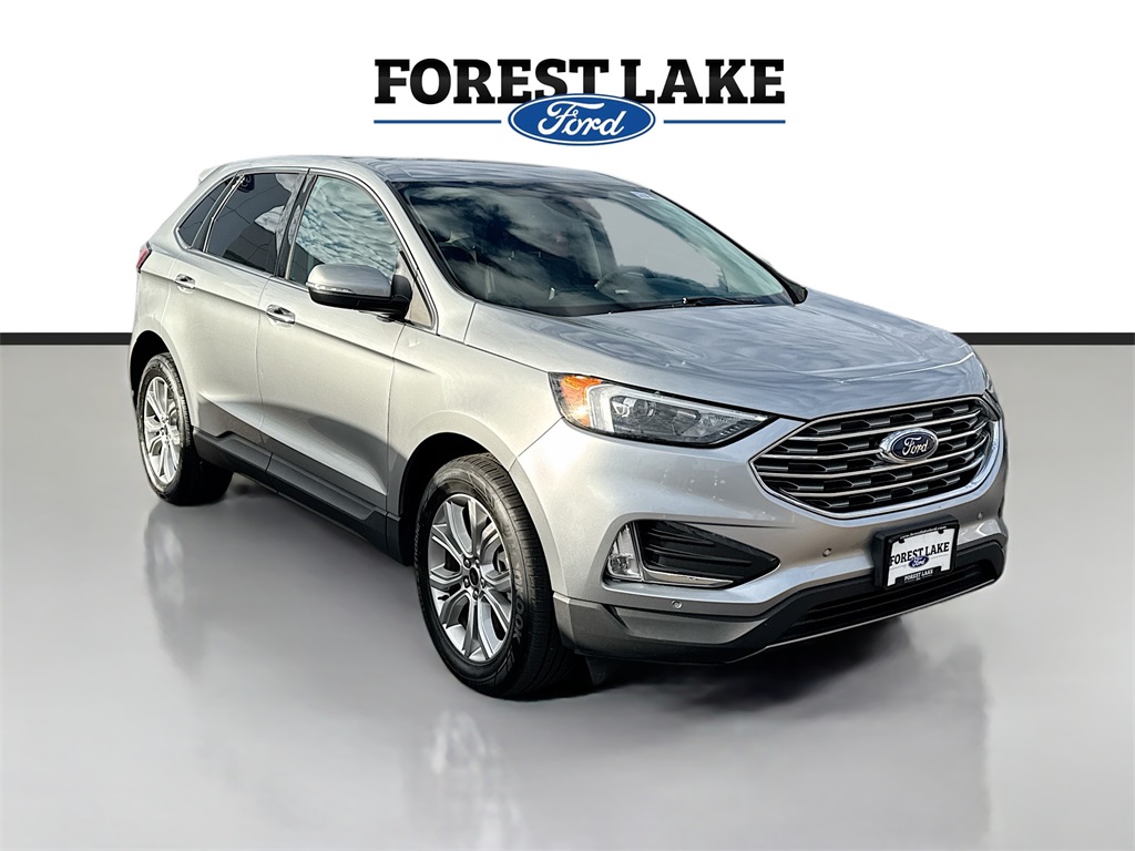 2024 Ford Edge Titanium's photo