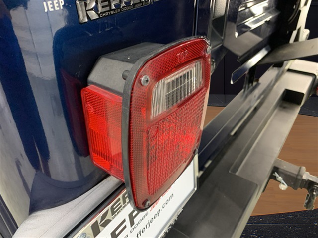 2002 Jeep Wrangler X photo 15