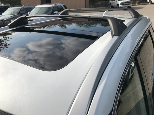 2026 Nissan Rogue Platinum photo 2