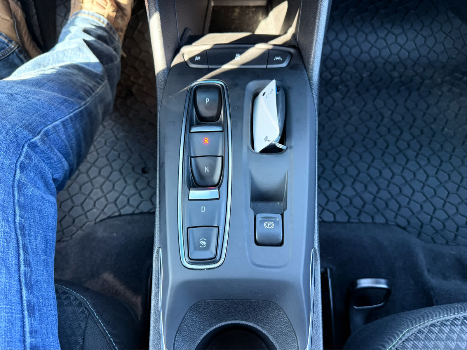 2022 Chevrolet Bolt EV 1LT photo 17