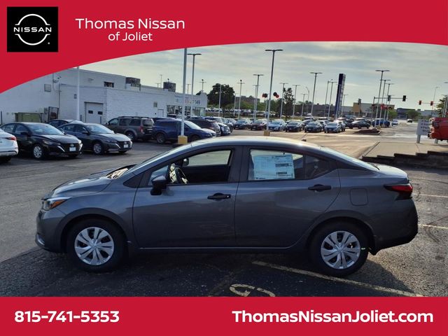 2025 Nissan Versa 1.6 S photo 4