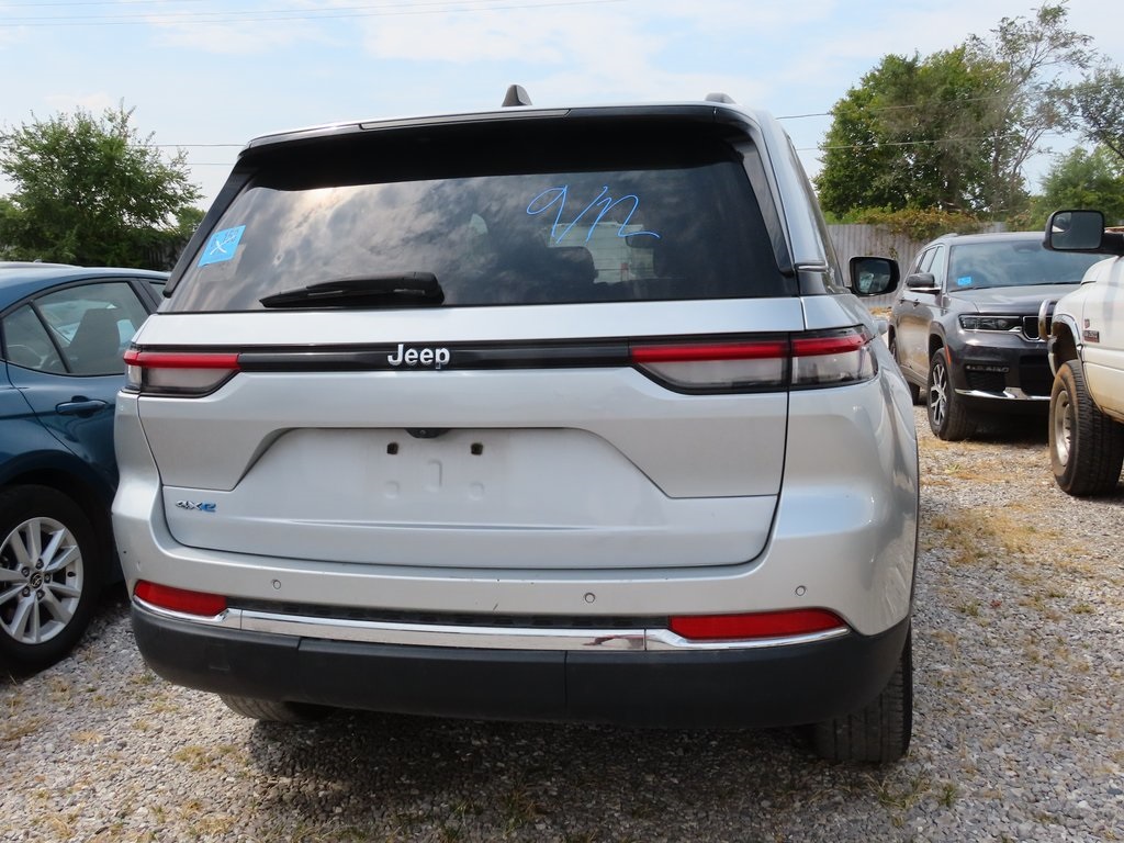 2023 Jeep Cherokee 4xe photo 7