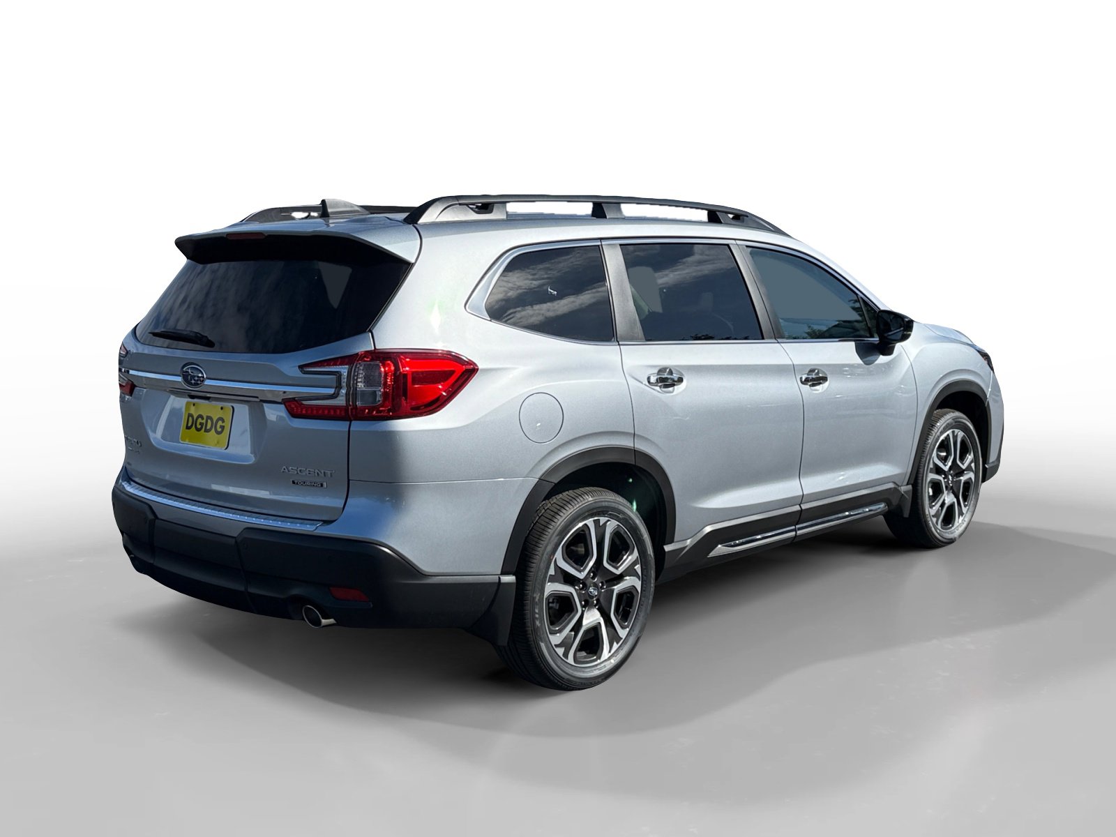 2025 Subaru Ascent Touring photo 4