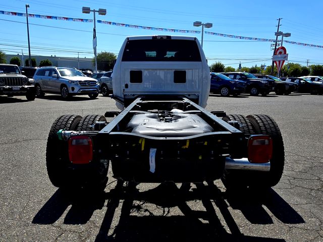 2026 Ram 5500 Tradesman photo 5