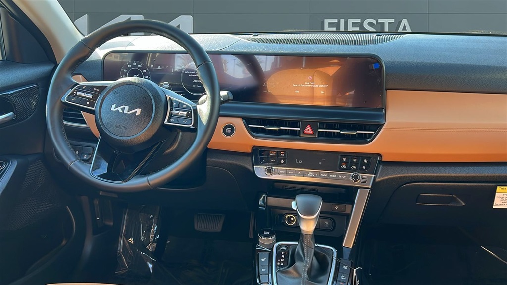 2026 Kia Seltos EX photo 12