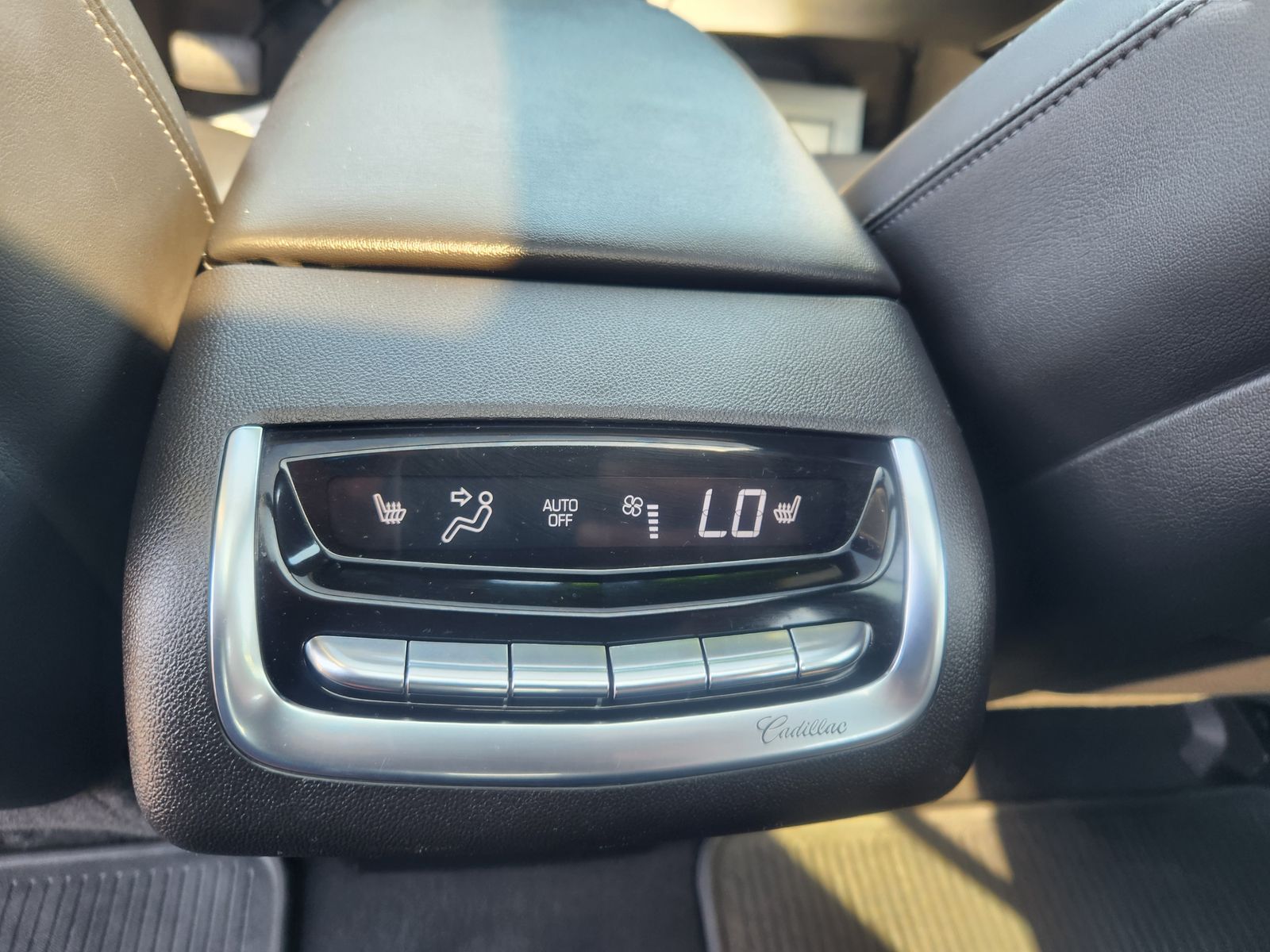 2020 Cadillac XT6 Premium Luxury photo 33