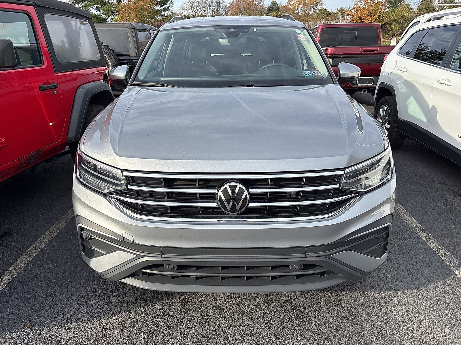 2024 Volkswagen Tiguan S photo 2