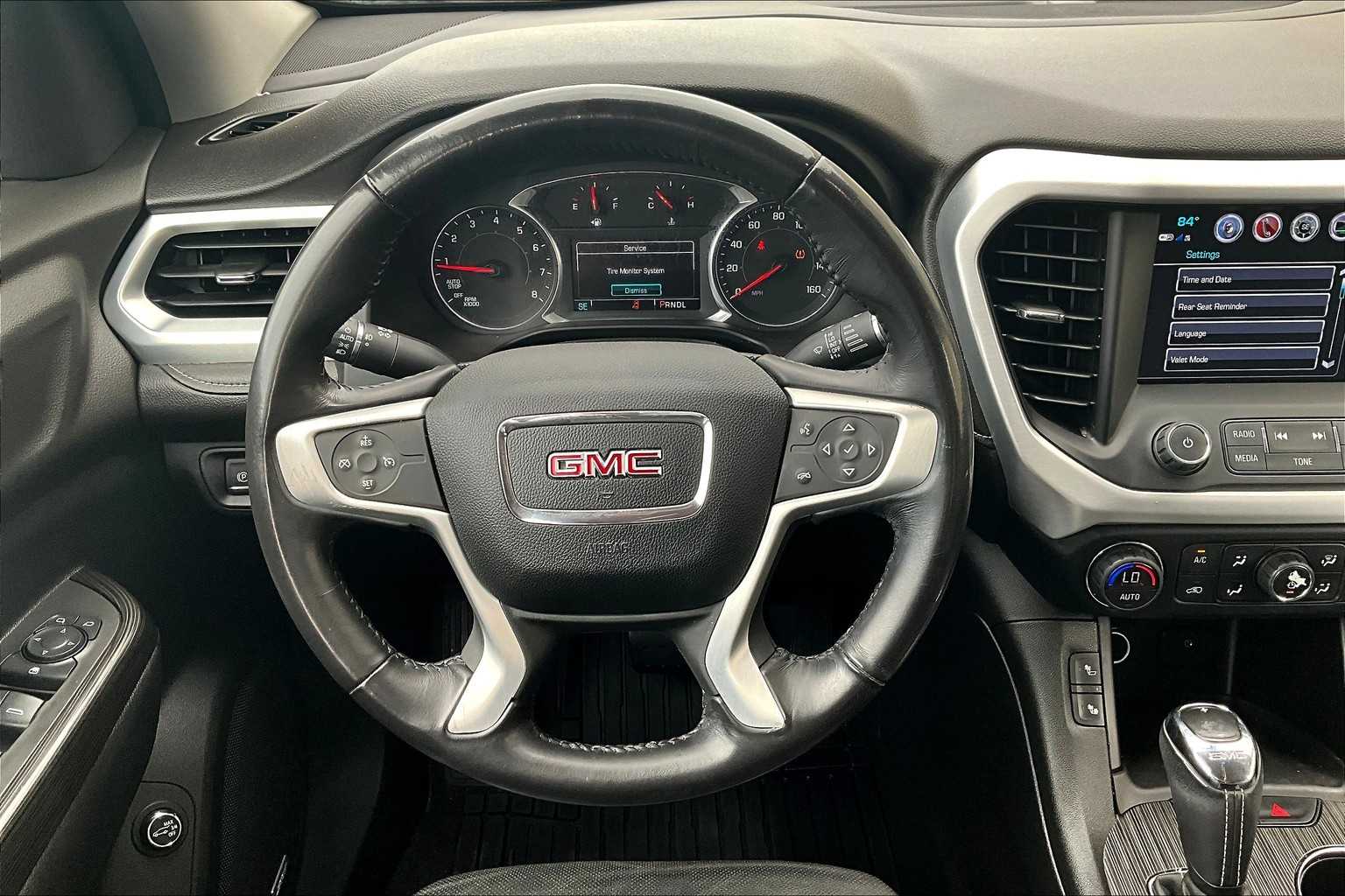 2019 Gmc Acadia SLT photo 3
