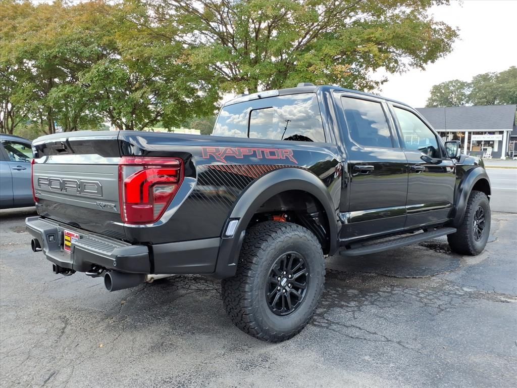 2025 Ford F-150 Raptor photo 4