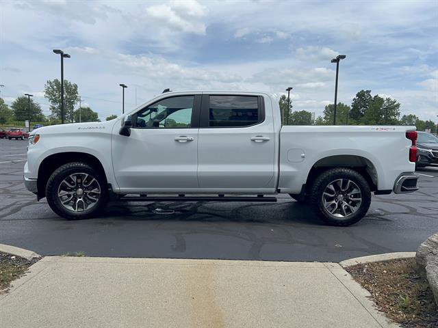 2023 Chevrolet Silverado 1500 LT photo 4