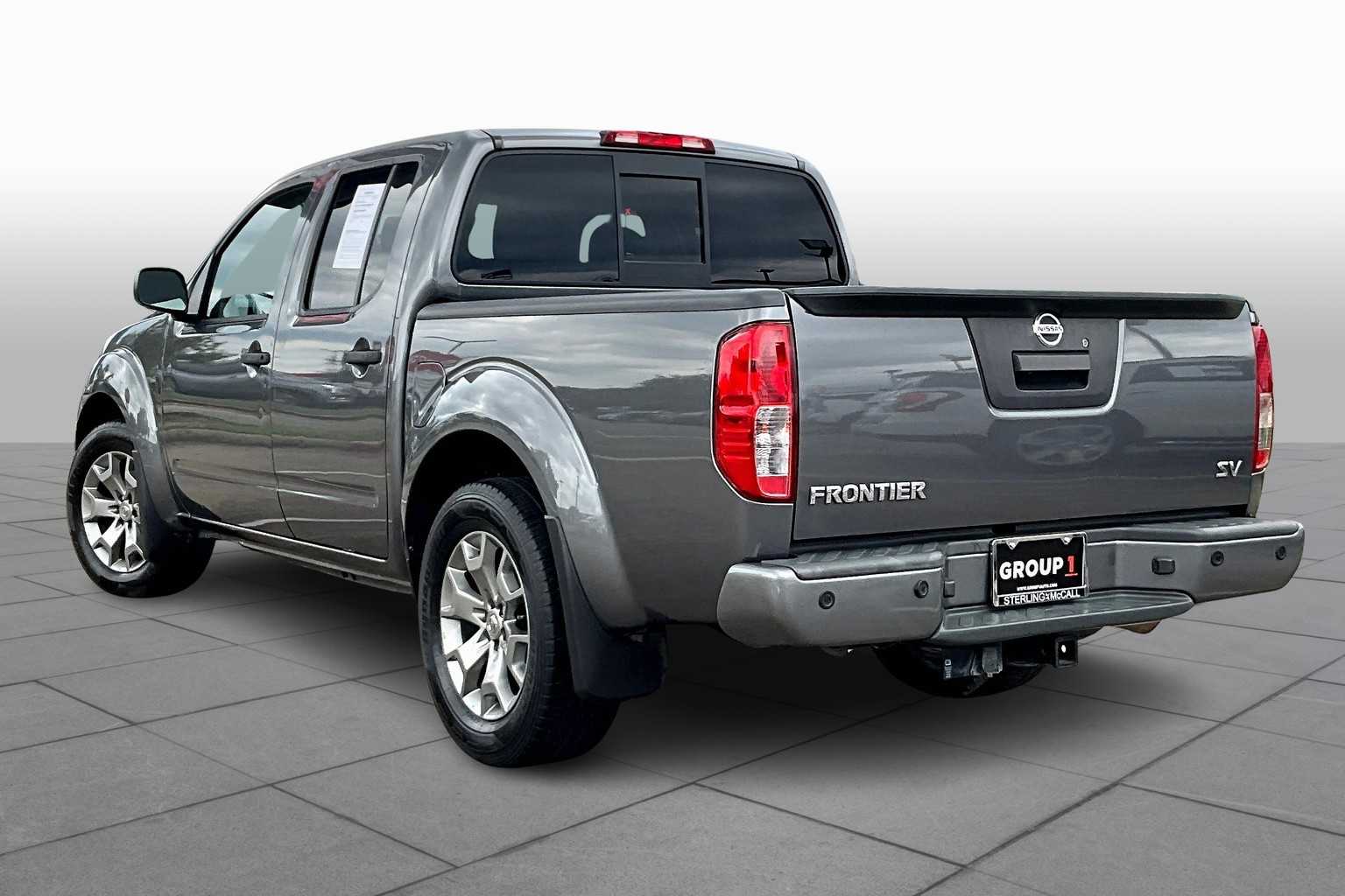 2020 Nissan Frontier SV Crew Cab photo 9