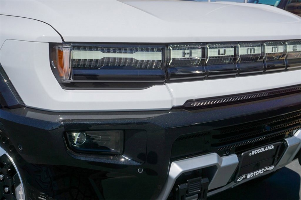 2024 Gmc Hummer EV SUV photo 3