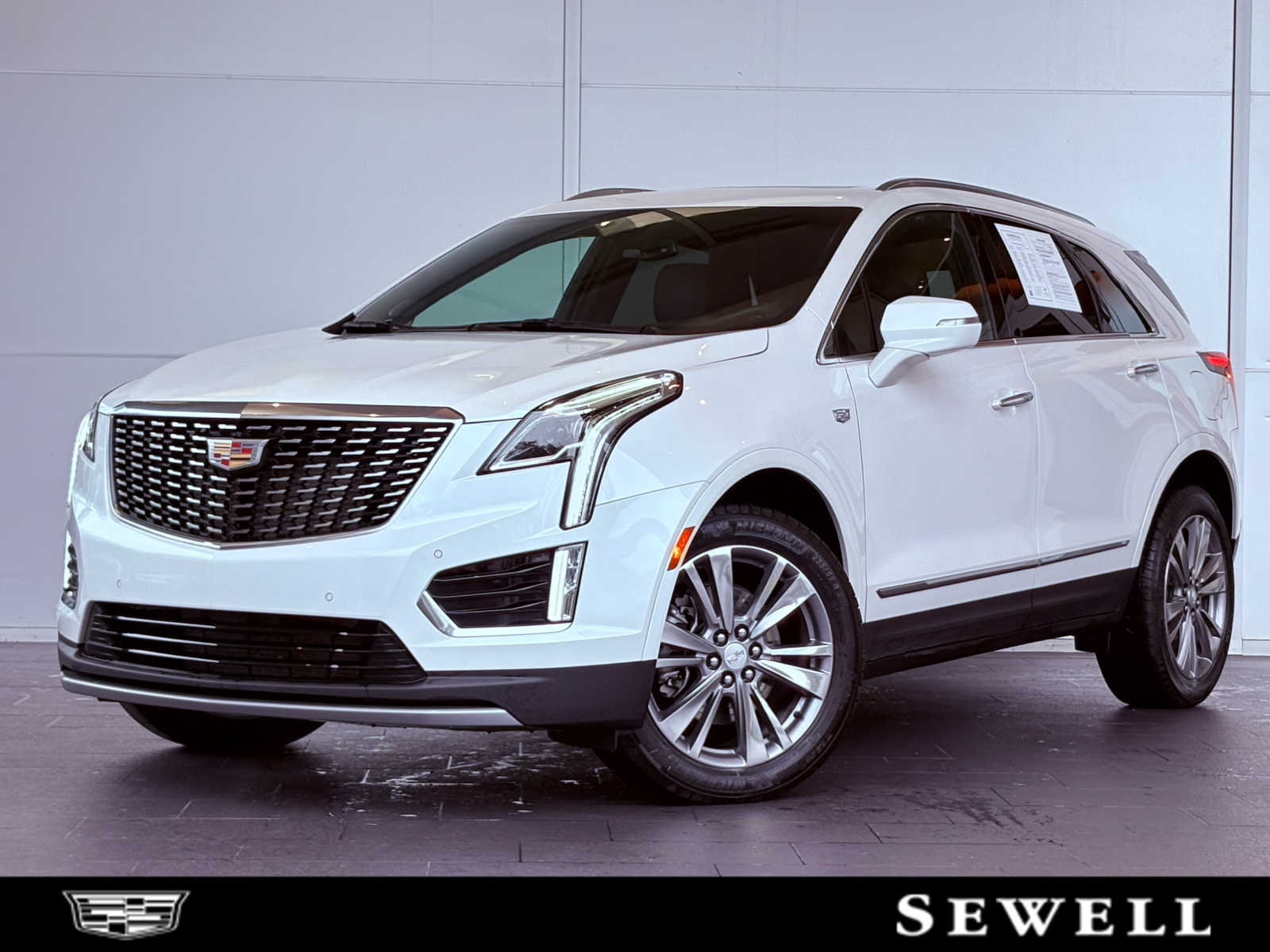 2025 Cadillac XT5 Premium Luxury's photo