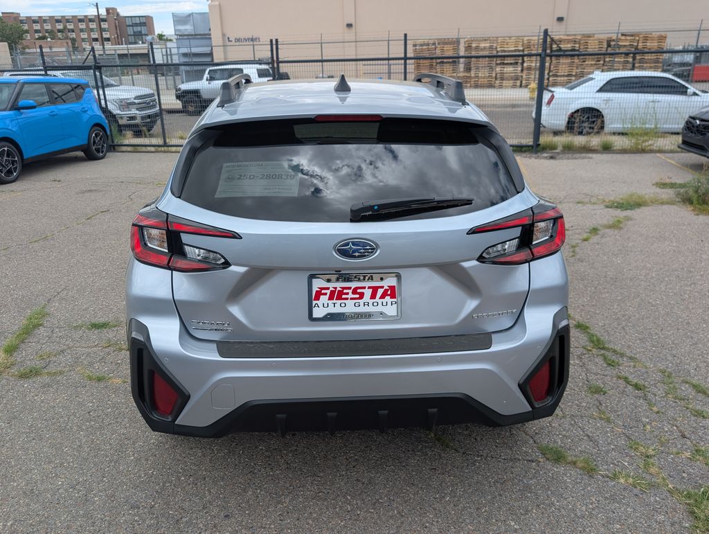 2025 Subaru Crosstrek Limited photo 4