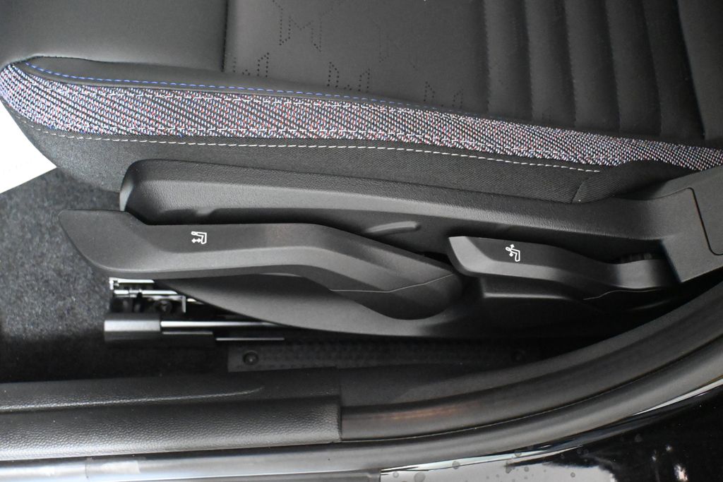 2026 Mini Cooper 4 Door Hardtop Signature photo 20
