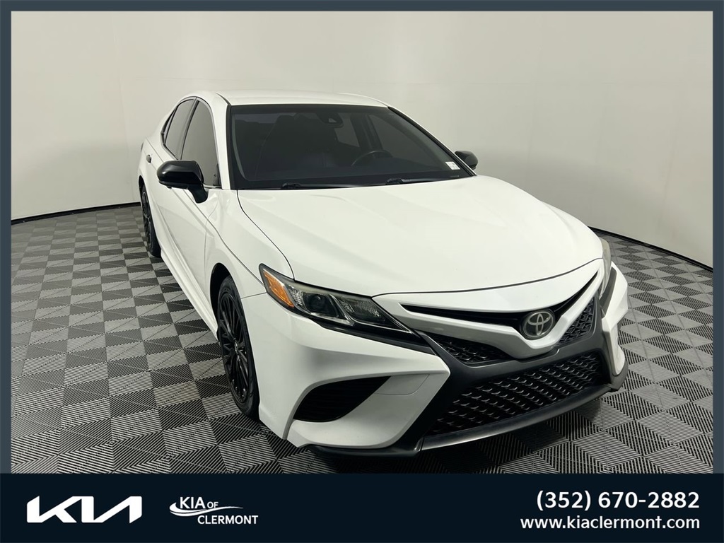 2018 Toyota Camry SE